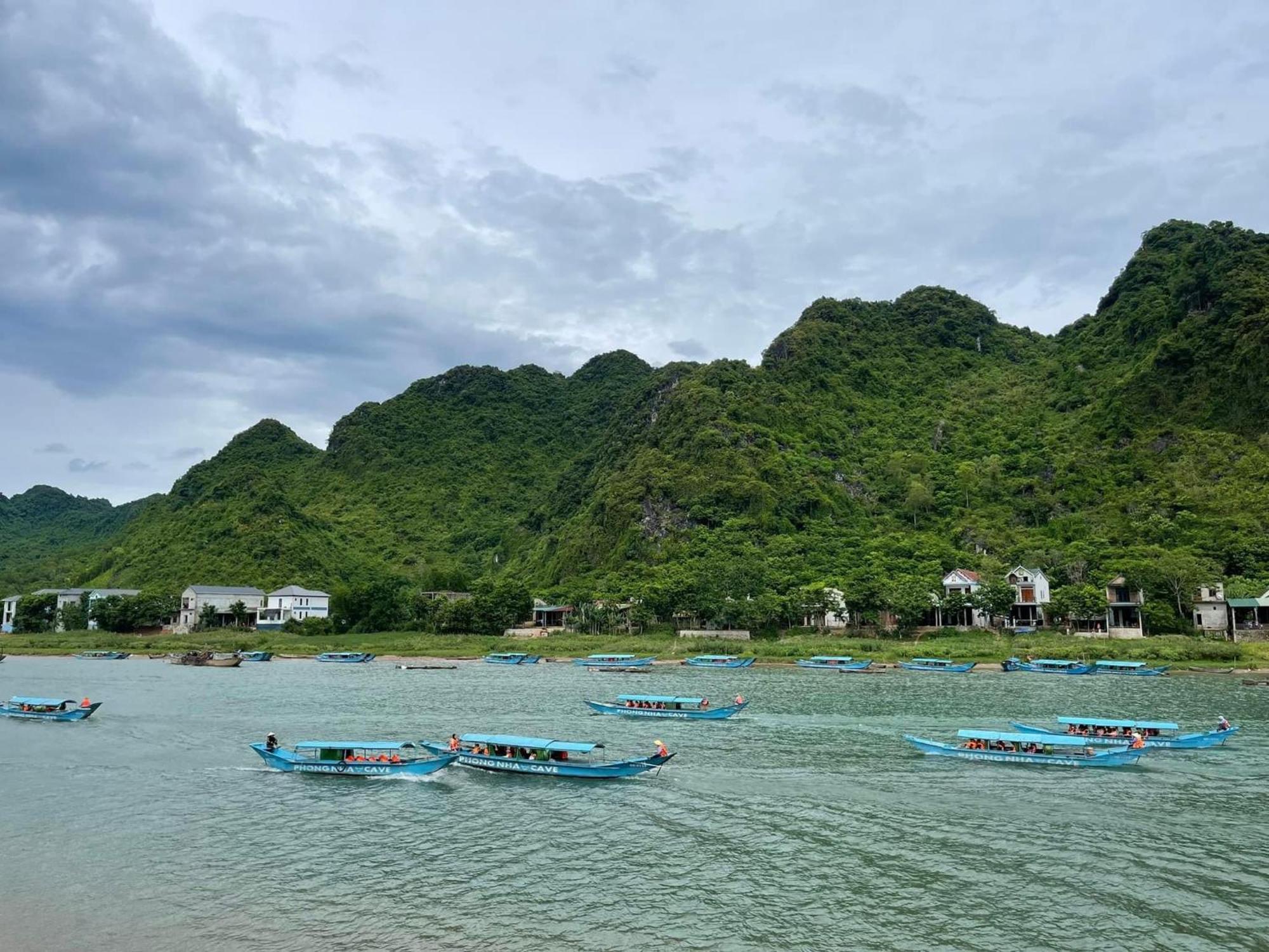 Phong Nha Dawn Home エクステリア 写真